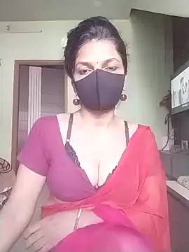 Shuttii 25 online show from 11/18/25, 07:55