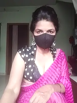 Shuttii 25 online show from 10/27/25, 06:25