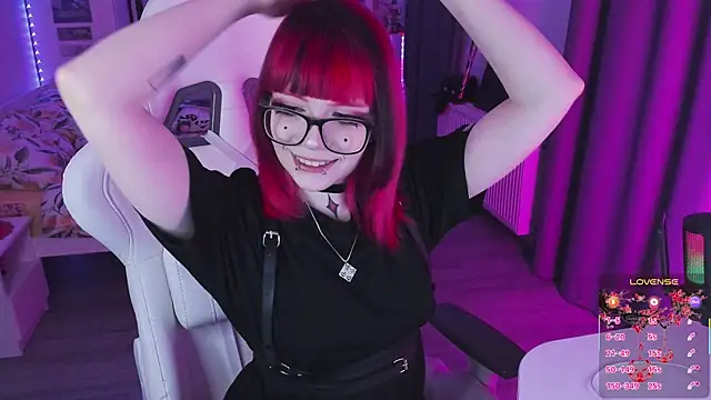 Yumi Youkai online show from 02/14/26, 09:59