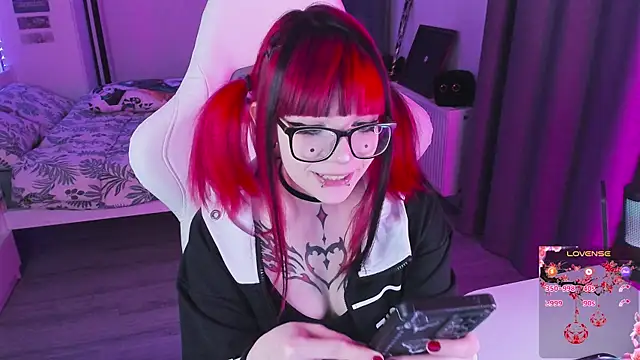 Yumi Youkai online show from 01/16/26, 02:43