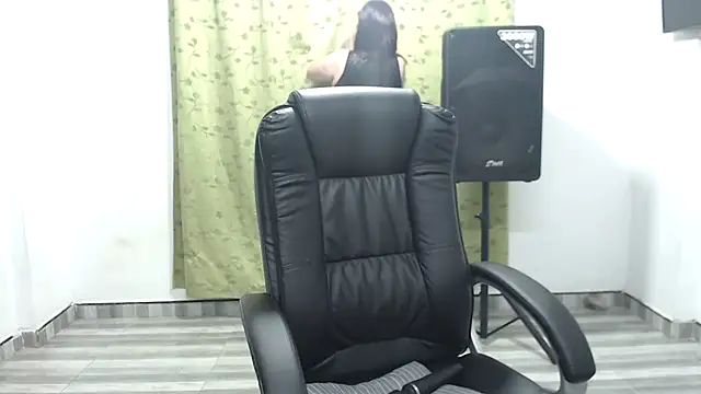 LAURA CRAIZY online show from 03/28/26, 03:18