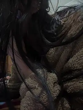 PARI Hun online show from 01/01/25, 01:26