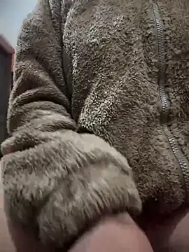 PARI Hun online show from 01/04/25, 03:18