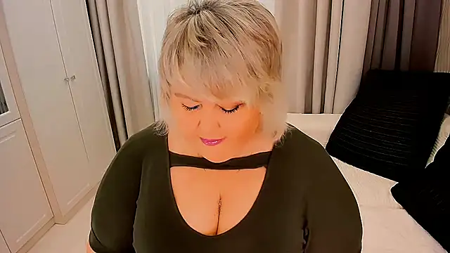 BIGTITSBBW online show from 10/17/25, 06:28