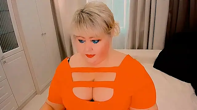BIGTITSBBW online show from 11/15/25, 09:46