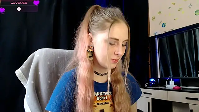 Aqualen online show from 03/24/26, 10:59