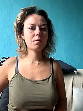 BabyNila online show from 09/30/25, 07:03