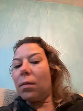 BabyNila online show from 10/13/25, 06:04