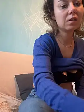 BabyNila online show from 10/15/25, 06:11