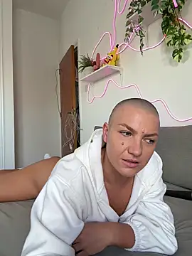 PaulinaSchubert1 online show from 03/04/26, 02:25