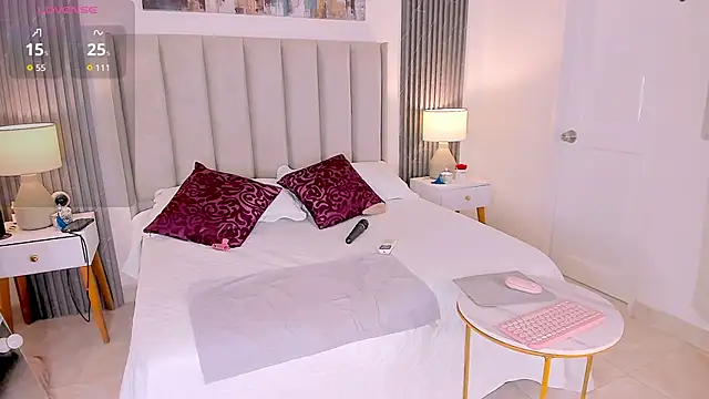 NOVACY-SANTOS online show from 11/11/25, 09:09