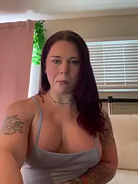 KevieWantsABoobJob online show from 11/21/25, 07:13