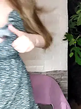 Snapshot of SexyMichellexo chatting on 06/26/26, 10:48 SexyMichellexo online show from 06/26/26, 10:48