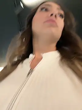 AnnaCastillo  online show from 09/12/25, 06:29