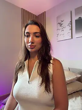 AnnaCastillo  online show from 04/30/26, 10:03