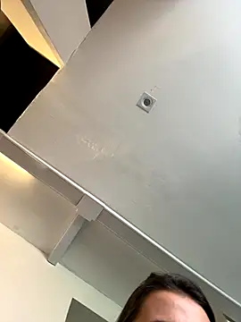 AnnaCastillo  online show from 10/14/25, 06:30