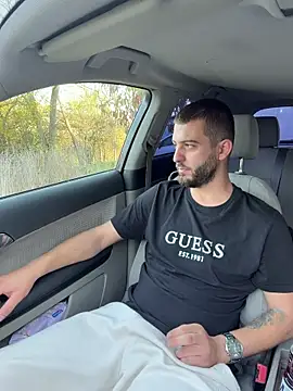 ElChapoGuzman95 online show from 11/02/25, 07:24