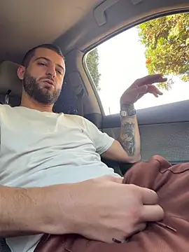 ElChapoGuzman95 online show from 11/03/25, 07:35