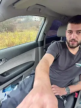 ElChapoGuzman95 online show from 11/24/25, 07:30