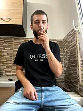 ElChapoGuzman95 online show from 10/21/25, 05:29