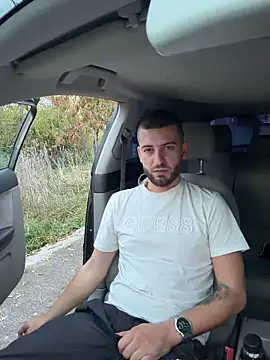 ElChapoGuzman95 online show from 10/24/25, 04:55