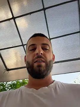 Snapshot of ElChapoGuzman95 chatting on 07/14/26, 01:39 ElChapoGuzman95 online show from 07/14/26, 01:39
