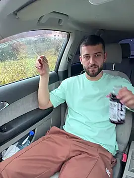 ElChapoGuzman95 online show from 11/23/25, 07:29