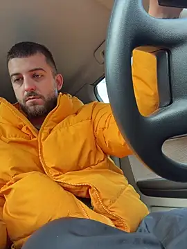 ElChapoGuzman95 online show from 11/21/25, 06:34