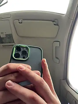 ElChapoGuzman95 online show from 11/20/25, 06:36