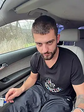 ElChapoGuzman95 online show from 11/27/25, 07:31