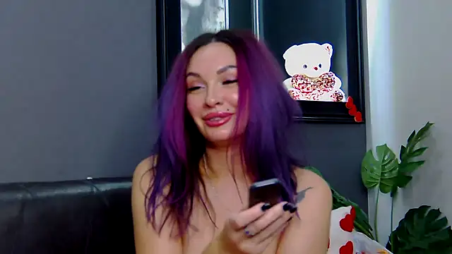 Snapshot of Darina_Monclie chatting on 11/08/25, 02:42 Darina Monclie online show from 11/08/25, 02:42