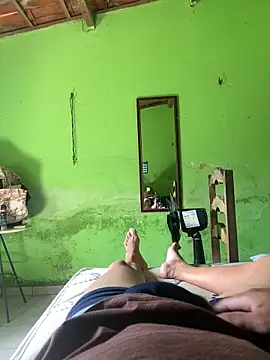 Snapshot of Duduhott chatting on 09/09/25, 12:47 Duduhott online show from 09/09/25, 12:47