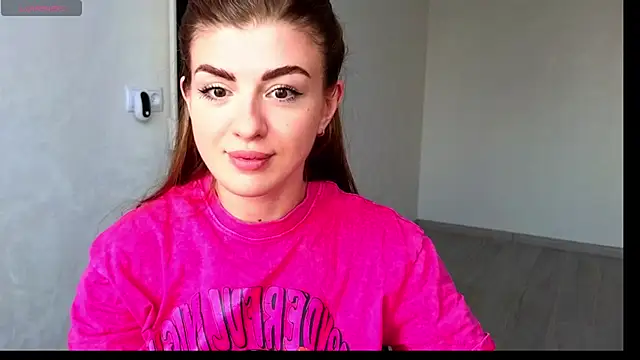  comefeelme  online show from 03/11/25, 10:40