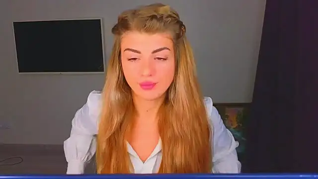  comefeelme  online show from 11/08/25, 05:11