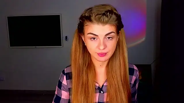  comefeelme  online show from 11/05/25, 06:38