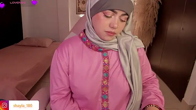 shayla 18 online show from 03/05/26, 10:37