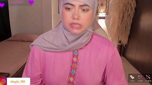 shayla 18 online show from 12/01/25, 09:48