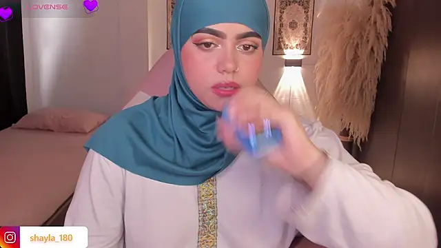 shayla 18 online show from 11/27/25, 07:36