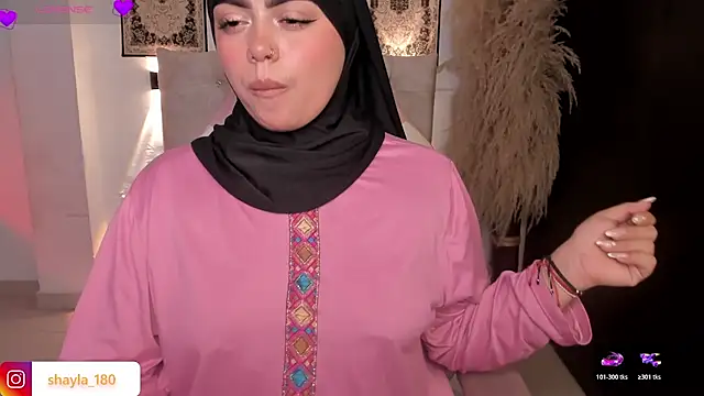 shayla 18 online show from 06/23/26, 10:08