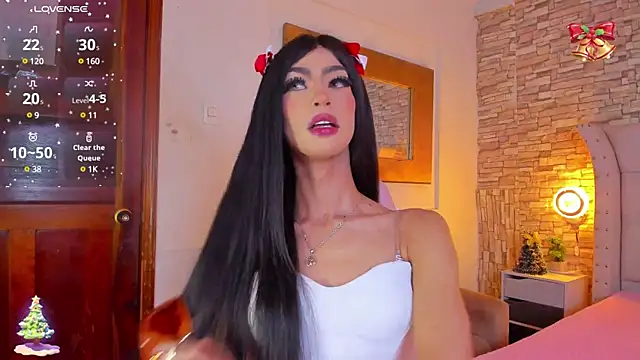 NahiaFox online show from 12/24/24, 04:44