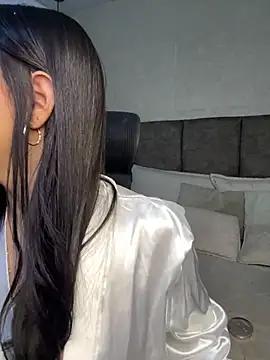 Miss blue69 online show from 04/17/26, 01:52