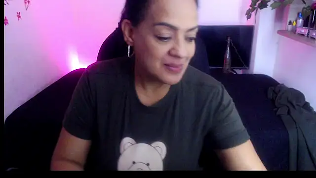 menfismuller2 online show from 11/21/25, 05:17