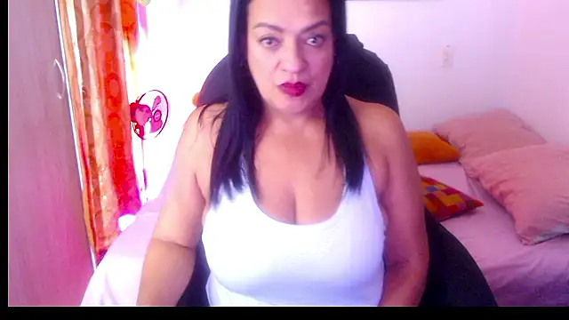 Snapshot of menfismuller2 chatting on 01/06/26, 07:51 menfismuller2 online show from 01/06/26, 07:51