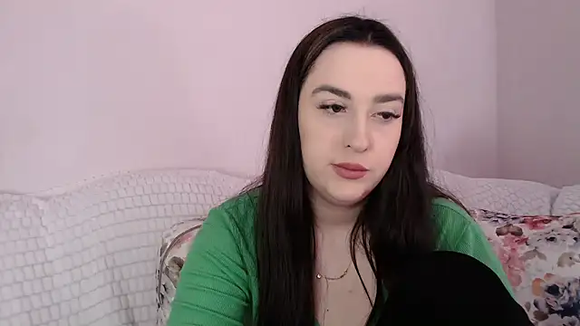 Snapshot of vitalina_freedom chatting on 03/08/25, 08:11 vitalina freedom online show from 03/08/25, 08:11