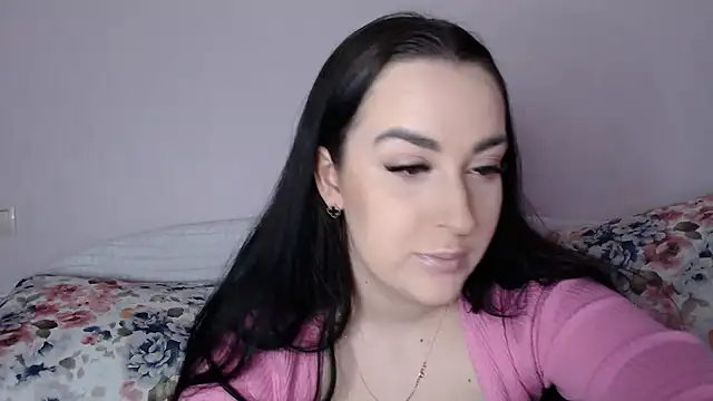 Snapshot of vitalina_freedom chatting on 02/20/25, 01:08 vitalina freedom online show from 02/20/25, 01:08