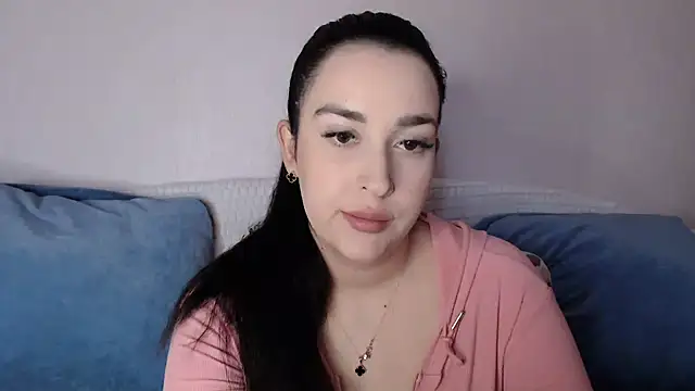 Snapshot of vitalina_freedom chatting on 10/10/25, 10:05 vitalina freedom online show from 10/10/25, 10:05