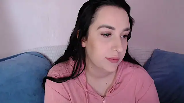 Snapshot of vitalina_freedom chatting on 10/16/25, 11:18 vitalina freedom online show from 10/16/25, 11:18