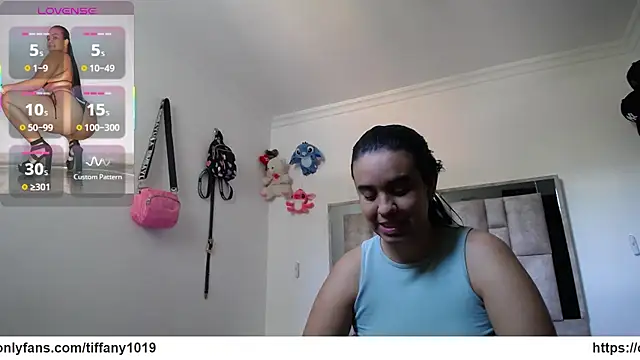 Snapshot of tiffany__pink chatting on 03/20/26, 05:14 tiffany pink online show from 03/20/26, 05:14