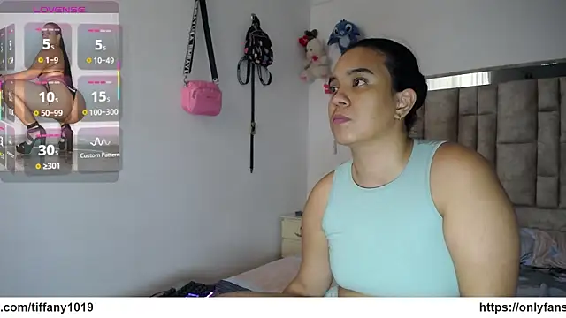 Snapshot of tiffany__pink chatting on 03/06/26, 08:59 tiffany pink online show from 03/06/26, 08:59