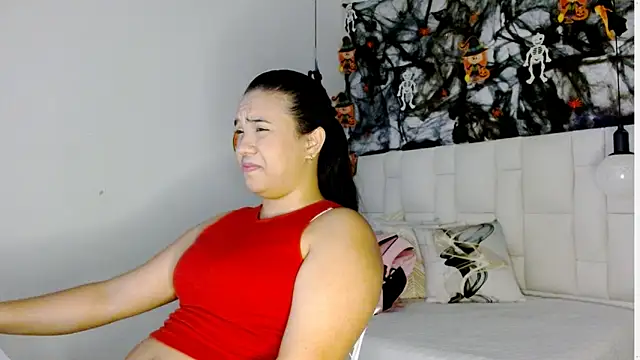 tiffany  pink online show from 10/16/25, 07:55